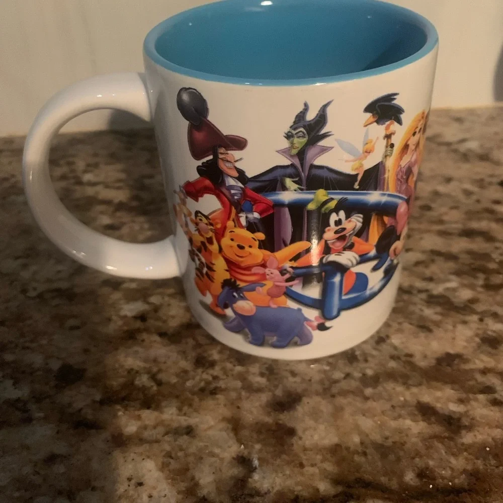 Jerry Leigh Disney Mug - Picture 2 of 5